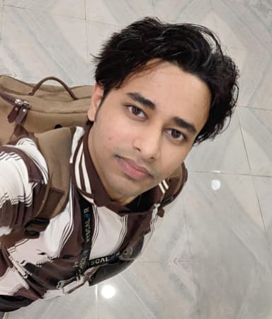 Sk Niyaz Noor, author of the novel Coffee?